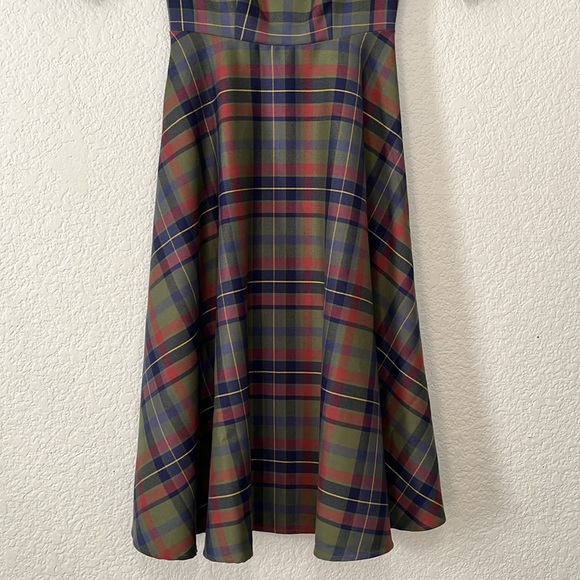 ModCloth Collectif Amber Moorend Plaid Swing Dress - Picture 5 of 15